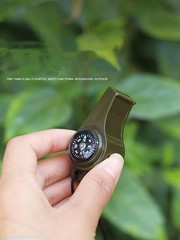10 Pcs Compass Flint Scraper Fire Starter Whistle Buckle for Paracord Bracelet