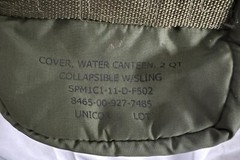 Authentic US Military Issue 2 QT Olive Canteen Cover With Bottle