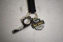 Freightliner Team Runsmart Paracord Carabiner Key Chain & Finger Tool Lot of 2