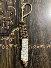Tan, White, and Brown 4” Paracord Survival Keychain
