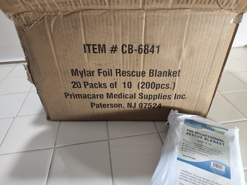Case of 200 Emergency Foil Mylar Thermal Blanket, 52″ x 84″