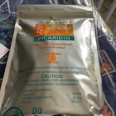 Avon Skin So Soft Bug Guard Picaridin Towelettes – Pack of 8