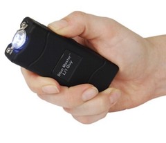 911 POLICE 60 MV Rechargeable LED Stun Gun Holster GREEN Walker Jogger Safety