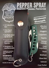 Police Magnum pepper spray .75oz black keychain holster pocket knife protection