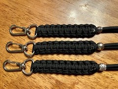 (3-Pack) 19″ BLACK Neck Swivel Lanyards GUTTED 550 Paracord ID Badge Metal Beads