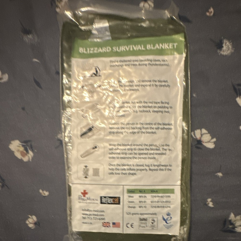 Blizzard Survival Blanket Polyethylene Green Waterproof Windproof Reusable