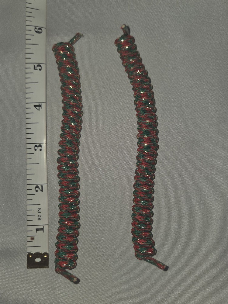 2-Pack Red & Green Nylon Paracord Coils 7 in, 7-Strand 4mm 550 lb