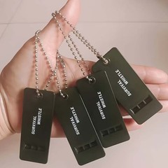 Portable Rust-Proof Handy Outdoor-Approved 2PCS Three-Frequency Survival Whistle