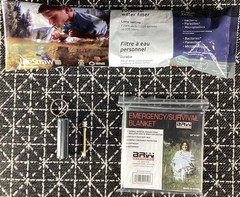 Outdoor Survival Bundle-LifeStraw Filter+BRWThermal Blanket+Fire StarterKeychain