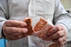 【DDP for US buyers】Wax-soaked pencils Wood chips Cube for starting fire