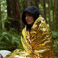 ASR Outdoor First Aid Bug Out Emergency Light Mylar Foil Space Blanket