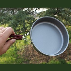 Lightweight Camping Frying Pan with Foldable Handle for Easy Transport