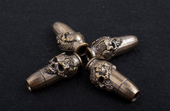 Paracord Beads with Hole, Suitable for Survival Knife Lanyard, Keychains, Zipper