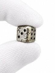 Retro Brass Cube Dice Paracord Lanyard Bead EDC Knife Accessory Keychain Silver