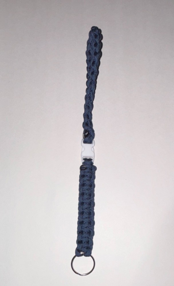 Paracord detachable lanyard key chain 10”