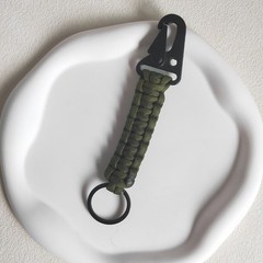 2pcs 7-Core Paracord Outdoor Keychain – Braided Keyring with Eagle Hook