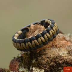 Men’s Survival Paracord Bracelet Black Khaki 6″ Wrist Handmade USA(186)