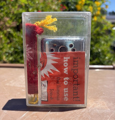 Jon-e Reusable Catalytic Hand Warmer Silver Metal w/ Red Pouch Instructions