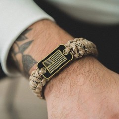 Camo Paracord Bracelet – Tactical Survival Bracelet for Men with Bronze USA Flag