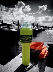 Electronic Distress Flare & Flag Waterproof IP67 Ocean Signal For Emergency Use