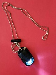 Survival Necklace /Glow in the Dark/with Knife/Saw/flashlight/can Opener…