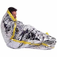 Emergency Solar Blanket Survival Safety Insulating Mylar Thermal Heat- 30 PACK