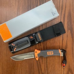 Gerber Metolius Fixed Blade Survival Knife 30-000007
