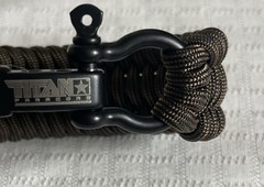 Gorgeous Titan Paracord Men’s Survival Cord Bracelet With Extra Screw Lock