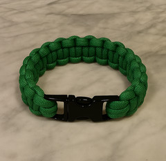Green Cobra Paracord Bracelet with Metal Buckle