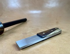 Bushcraft Camping Survival Firesteel Ferro Rod Cocobolo Striker Scraper Set