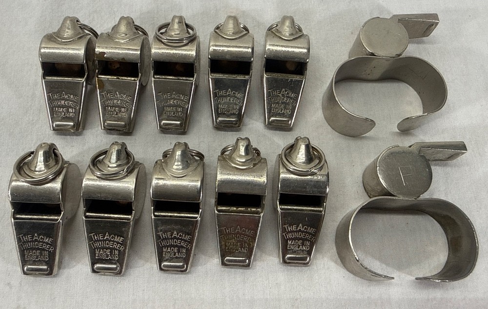 VINTAGE WHISTLE LOT OF 12 THE ACME THUNDERER – Umpire Referee 70s
