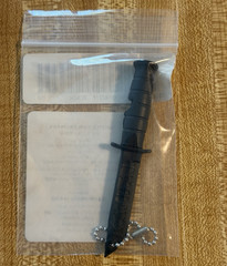 Ka-Bar Emergency Safety Whistle 100 dB Keychain Black Plastic SS26A60