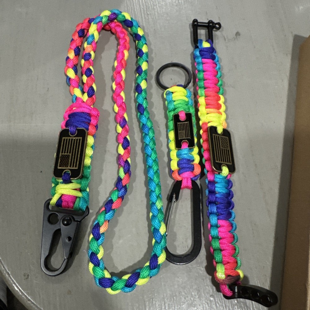 Heavy Duty Para cord Bracelet, Lanyard & Keychain Multi-color- US Flag