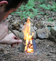 Emergency Fire Starter 10 Bag Magnesium Ferro Rod Fire Blower For Camping Hiking