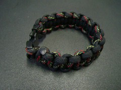 Paracord bracelet Black rasta 7 Strand 550 LB USA made Size 5 to 10