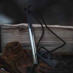 Hive Fire Starter™ | Forest Fundamentals™ | Hexagonal Rod | Ferro Rod Fire Steel