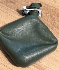 US Military 2 QT Collapsible Water Canteen with 2 Quart Pouch Cover & Sling NEW