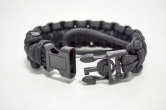 Military/Law Enforcement Adjustable Survival Paracord Bracelet w/Handcuff Key