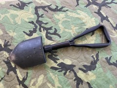 2011 Army Military Surplus Entrenching E Tool Shovel & Multicam Pouch Carrier GI