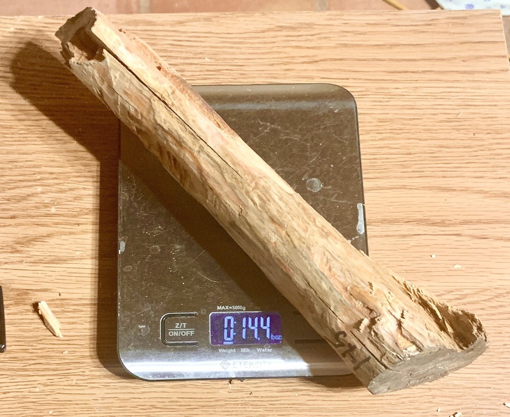 Solid Resin Core Exceptional Hot Lasting Fatwood Log 14.4 oz Sticky All Natural