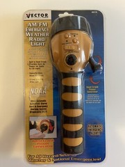 New Vector VEC173 Storm Tracker AM/FM Emergency NOAA Weather Radio Flash Light
