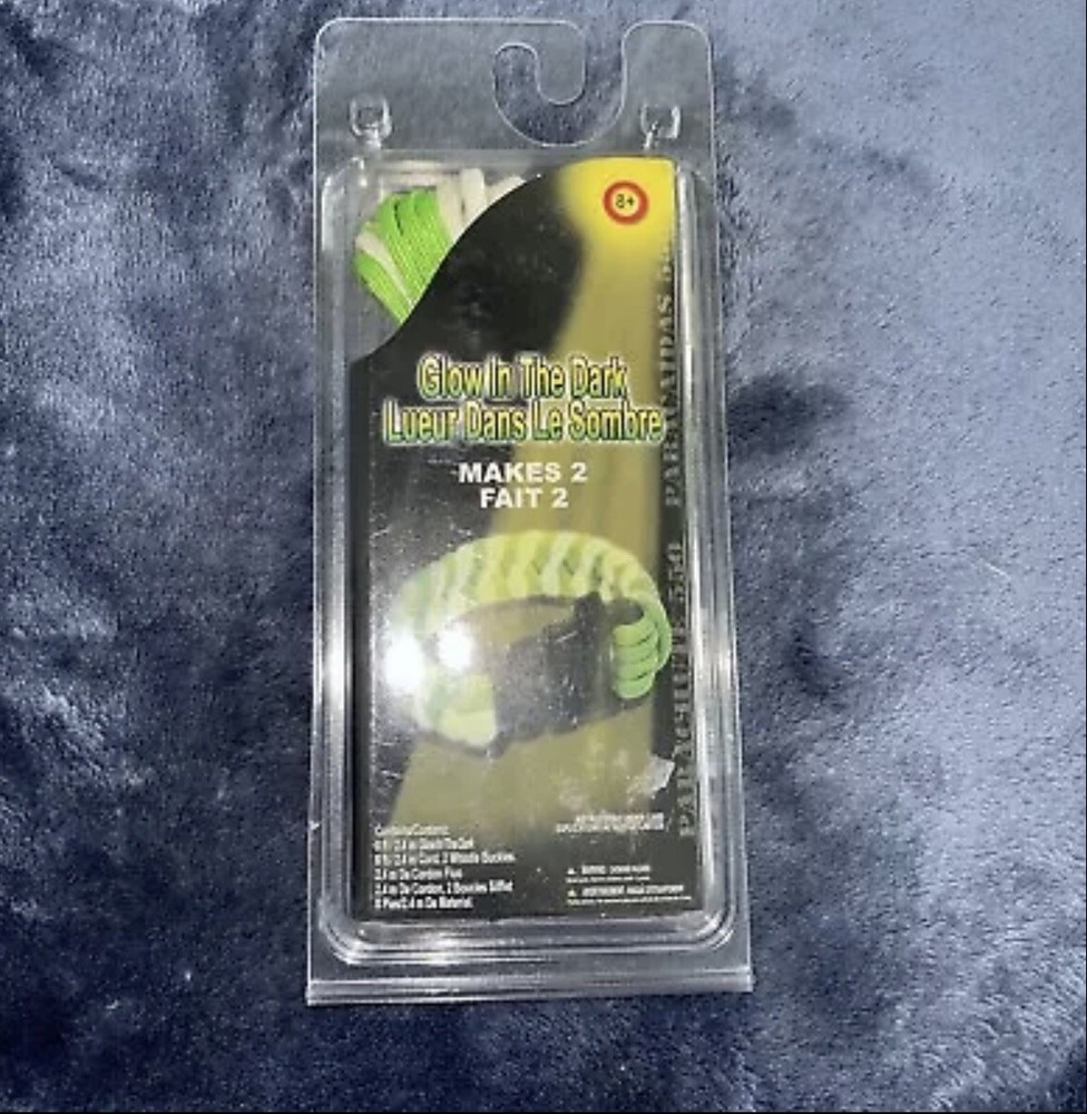 NWT-Glow In The Dark Woven Bracelet Makes 2