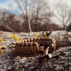 Survival Paracord Bracelet with Fire Starter – Brown
