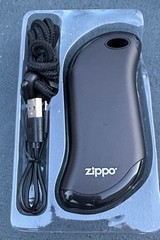 Zippo Heatbank 9s Rechargeable Hand Warmer & Power Bank New Black open box