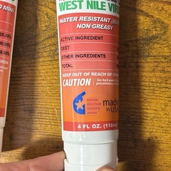 Sunsect Sunscreen And Insect Repellent SPF 15 4 Oz Lot Of 2