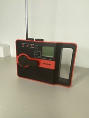 Emergency CRANK RADIO – AM/FM/WEATHER – BUILT IN LIGHT – USB CHARGING PORT NEW