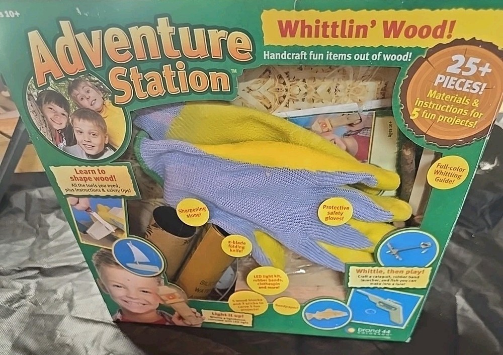 Brand 44 Colorado NEW Adventure Station Whittlin’ Wood Kit Playset 2014