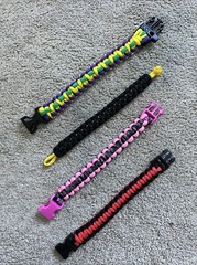 NEW LOT OF 4 Paracord Bracelet Bracelets BLACK YELLOW RED PINK GRAY PURPLE GREEN