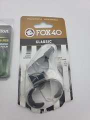 Fox 40 Classic Official Whistle with Fingergrip/Remington Whistle with Pea