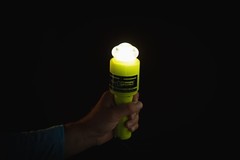 Electronic Distress E-Flare & Flag, USCG Approved, Safe Pyrotechnic Flares Repla
